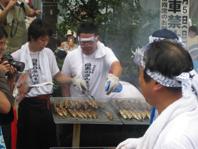 目黒のさんま祭り1